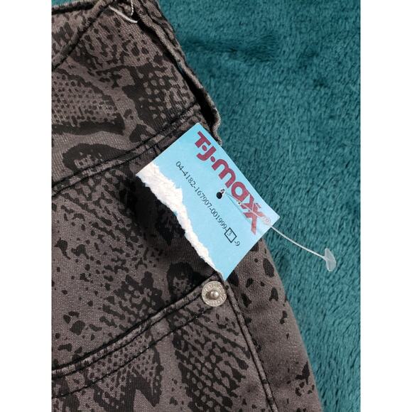 Guess Jeans Sz 27 Womens Gray Python Stretch Pants Mid Rise Skinny Ladies NWT - Picture 3 of 14